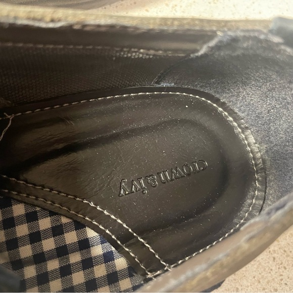 Crown & Ivy Gray and‎ Black Oxfords main image 4